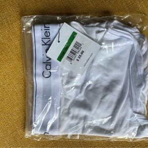 NWT Calvin Klein short size L sealed package never opened